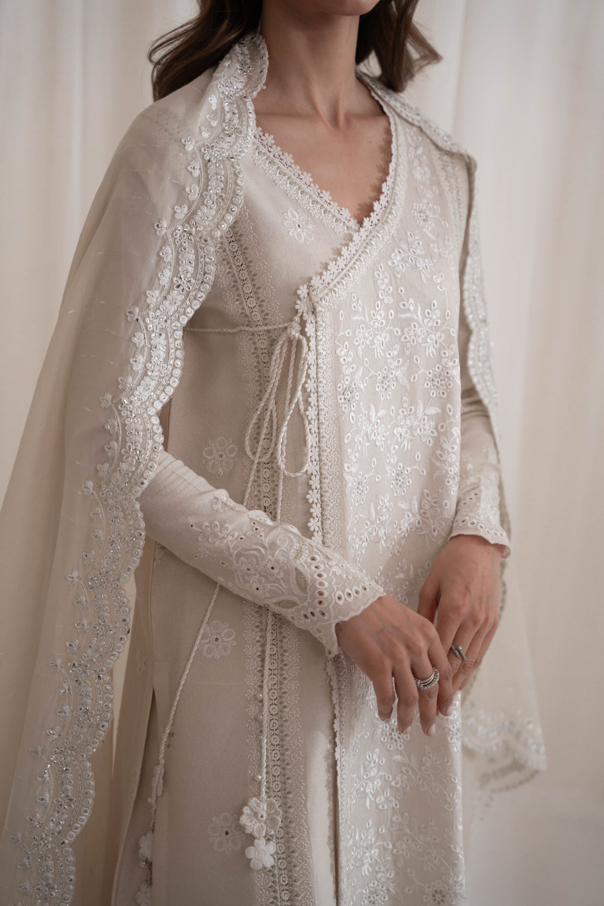 IVORY PISHWAS SET \ EID PRET 2024 NPA3-24413 Zaib