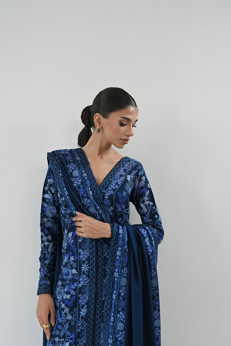 NAVY BLUE LUXURY AARI EMBROIDERED KARANDI SET