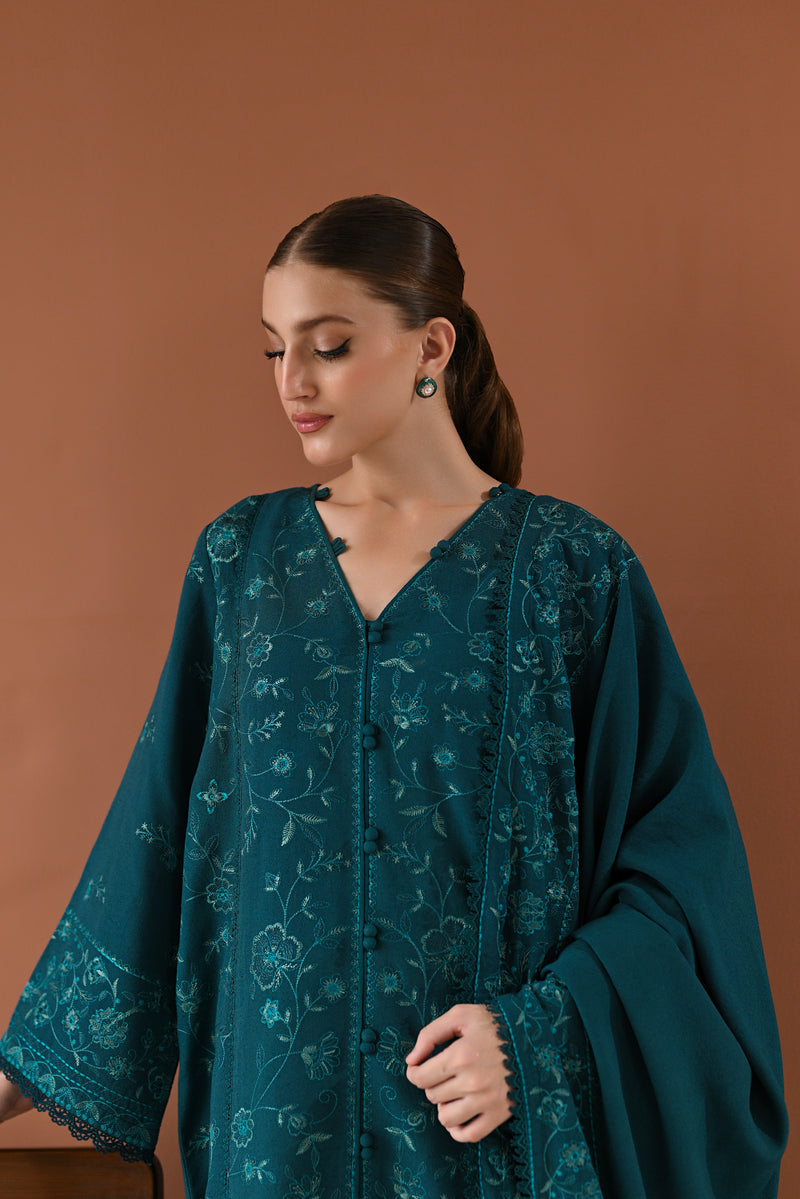 TEAL LUXURY EMBROIDERED KARANDI SET